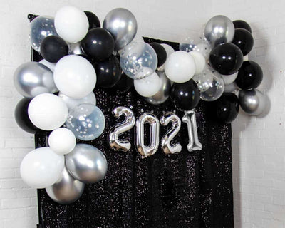 Balloon Garland with Silver 2021 Balloon Banner