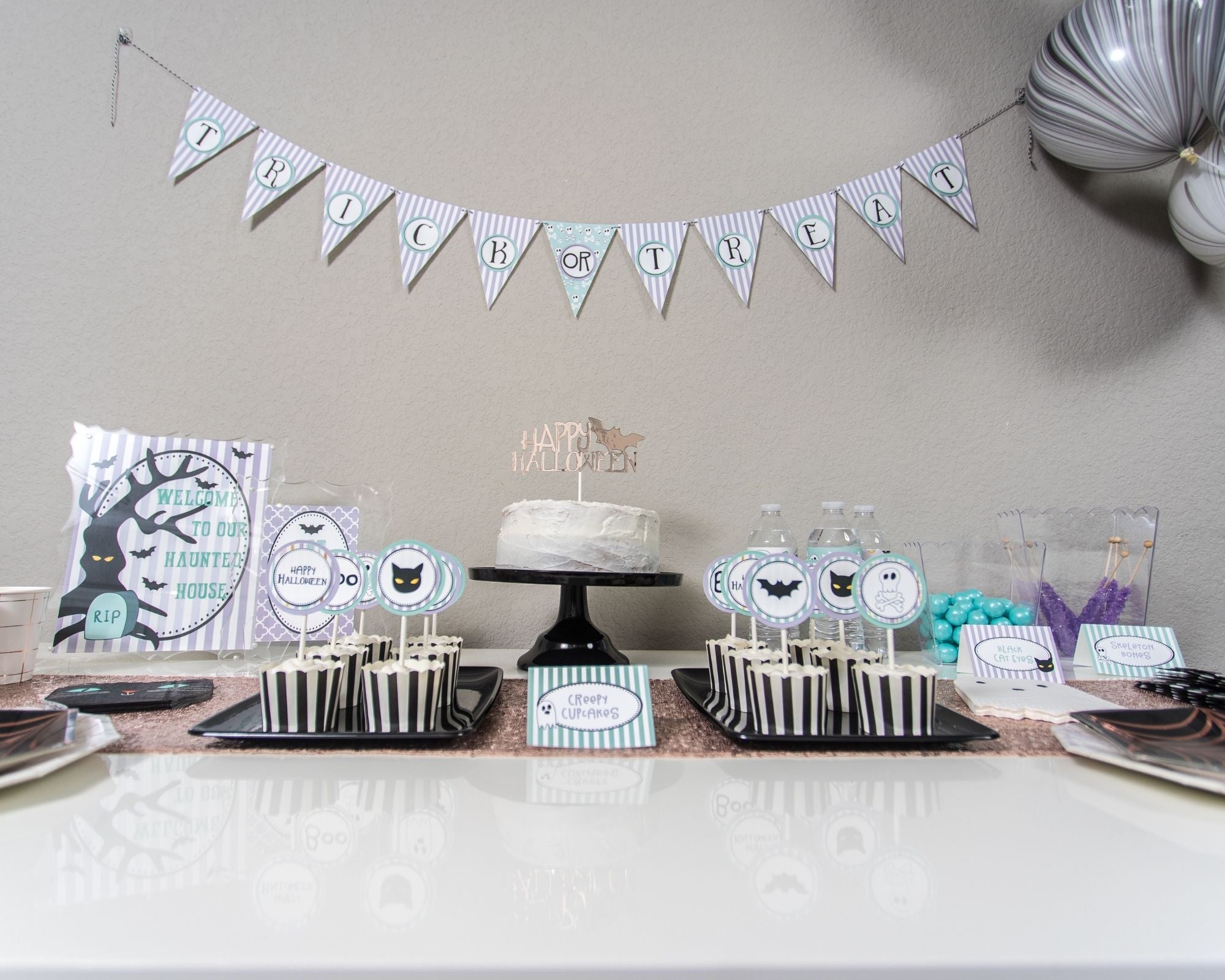 Printable Sign for Halloween Photo Booth | Instant Digital Download