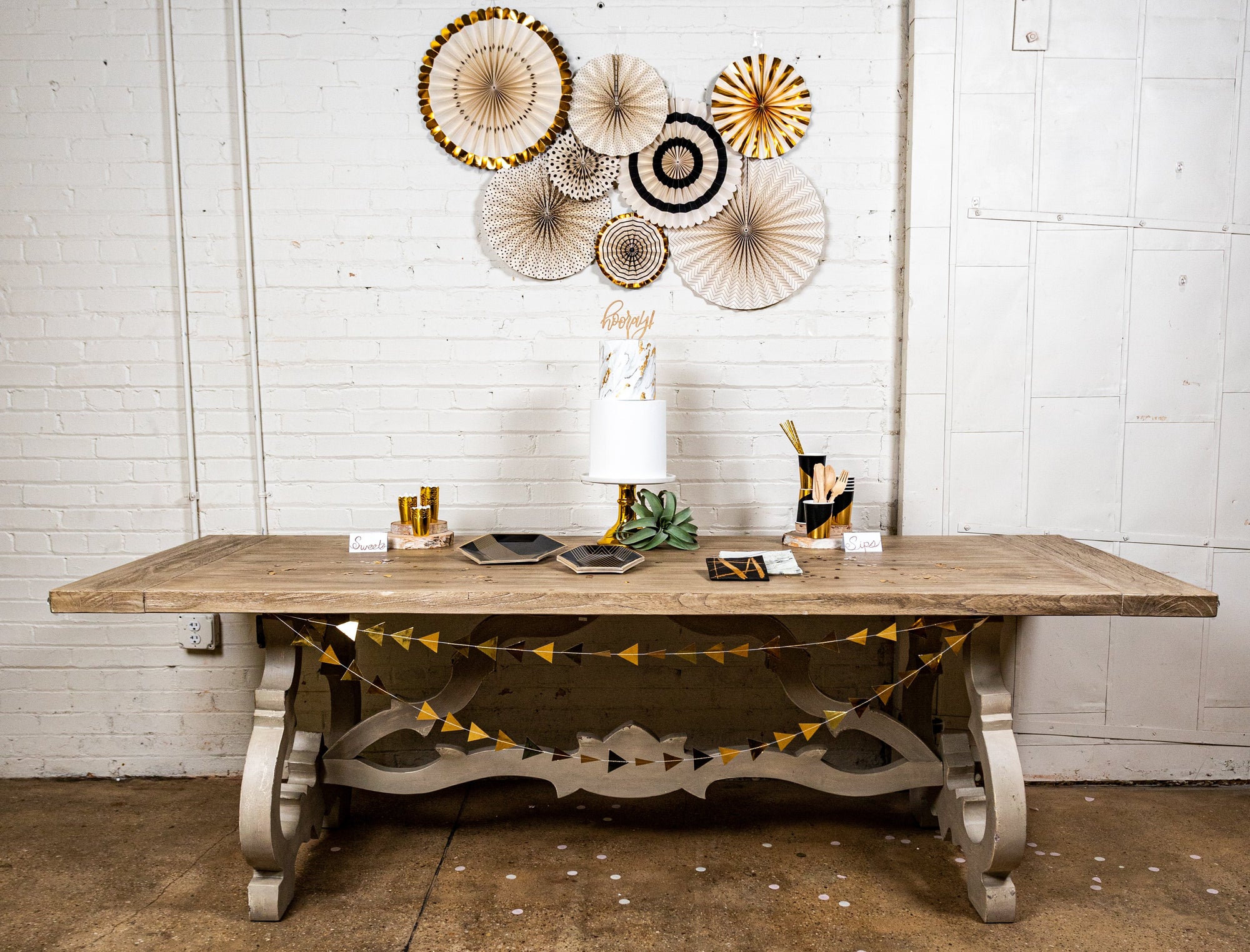 Noir Black and Gold Party Decor Box