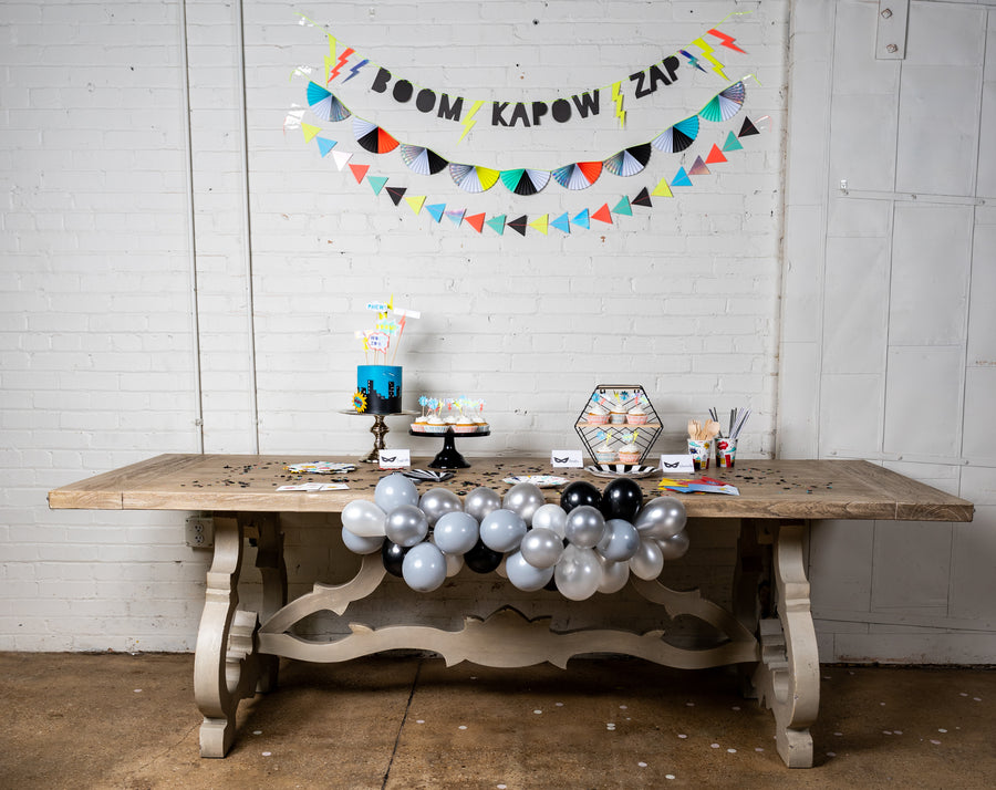 Super Hero Party Table